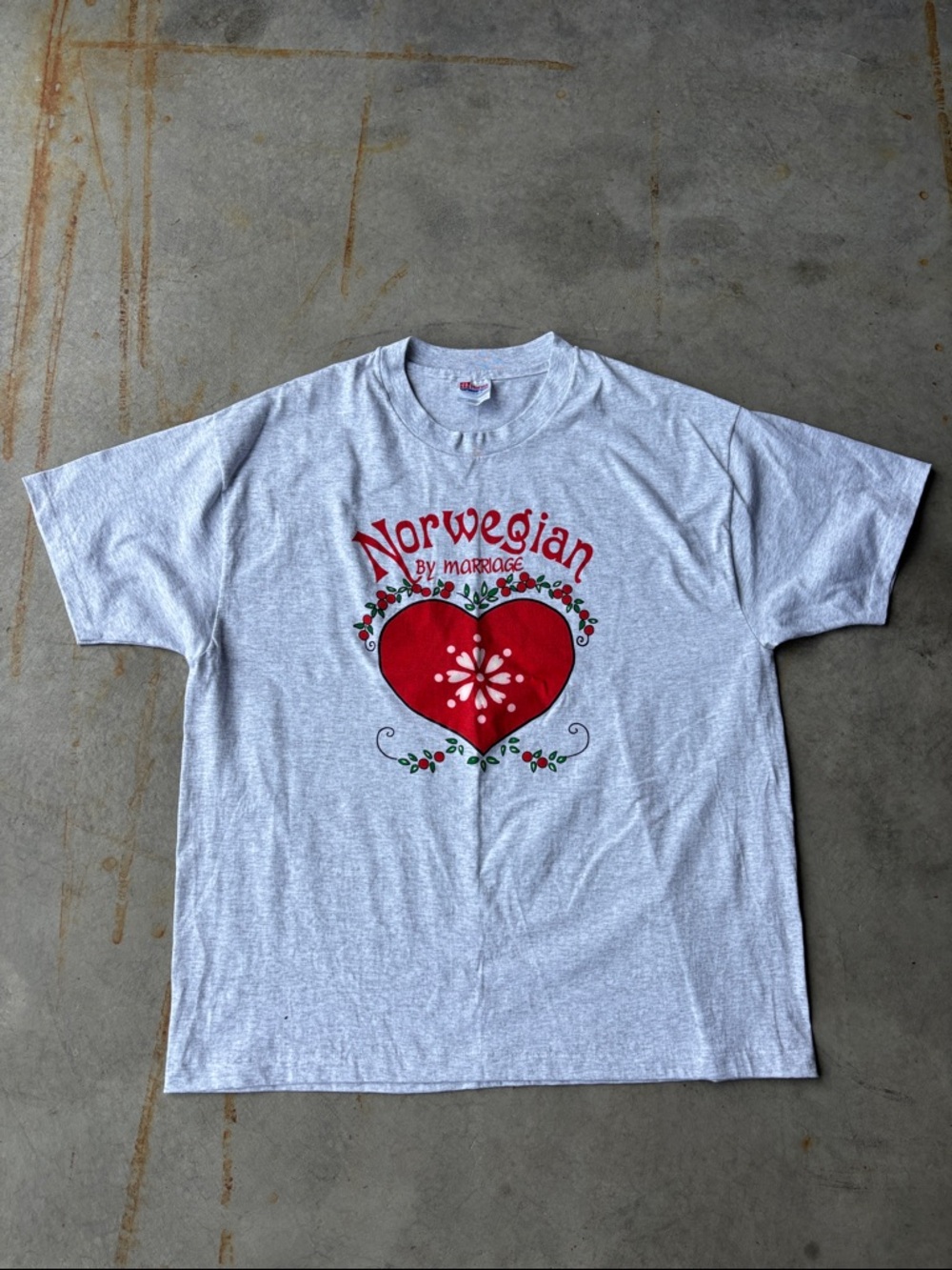 Vintage Y2K Norwegian By Marriage Graphic Tee Hanes USA XL Folk Heart Shirt
